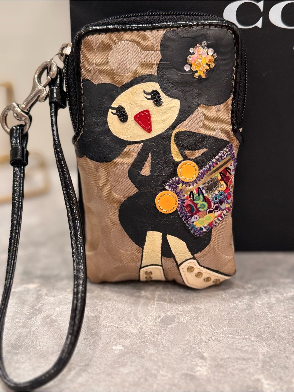 Coach Poppy Limited Edition “Pepper” Pouch +Paint enhancement